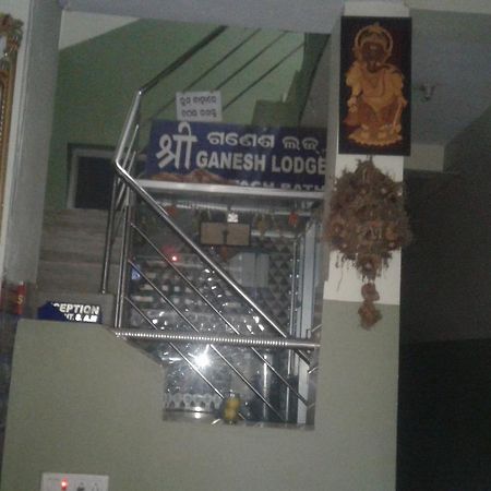 Ganesh Lodge Puri Eksteriør billede