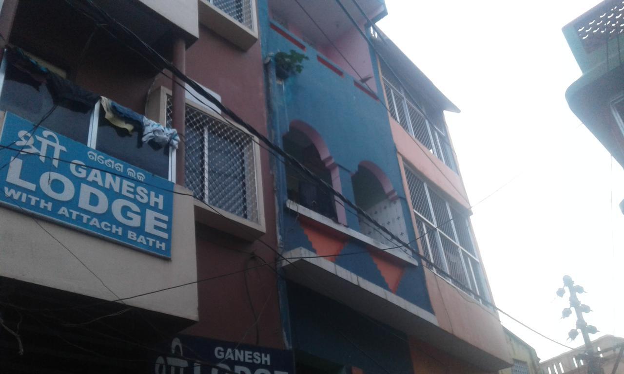 Ganesh Lodge Puri Eksteriør billede